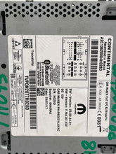 Load image into Gallery viewer, Radio PROMASTER 1500 VAN 2018 - NW580171