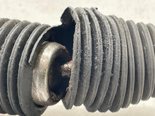 Load image into Gallery viewer, POWER STEERING GEAR Gl320 Gl350 Gl450 Gl550 ML320 ML350 ML450 06-11 - NW580181