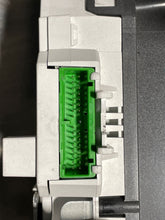 Load image into Gallery viewer, SPEEDOMETER CLUSTER Volvo C70 1999 99 2000 00 2001 01 - NW162343