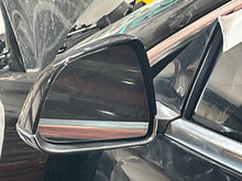 Load image into Gallery viewer, Side View Door Mirror TESLA MODEL 3 2020 - NW581010
