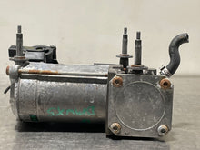 Load image into Gallery viewer, SUSPENSION AIR COMPRESSOR PUMP BMW X5 X5M X6 X6M 2007-2014 - NW312640
