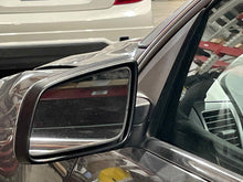 Load image into Gallery viewer, SIDE VIEW MIRROR G8 Caprice 2008 08 2009 09 2010 10 11 12 Left - NW581734
