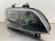 Load image into Gallery viewer, HEADLIGHT LAMP ASSEMBLY Pontiac G8 2009 09 Right - NW581982