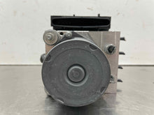 Load image into Gallery viewer, ABS Pump Pontiac G8 2009 - NW581717