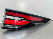 Load image into Gallery viewer, TAIL LIGHT LAMP ASSEMBLY Discovery 17 18 19 LOWER Right - NW581808