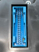 Load image into Gallery viewer, SPEEDOMETER CLUSTER Volkswagen Tiguan 13 14 15 16 17 - NW582531