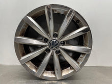 Load image into Gallery viewer, Wheel Rim Volkswagen Tiguan 2017 - NW582458