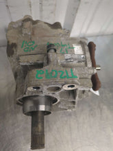 Load image into Gallery viewer, 4X4 TRANSFER CASE Volkswagen CC Tiguan 09 10 11 12 13 14 Auto - NW582222