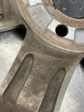 Load image into Gallery viewer, WHEEL RIM F150 Pickup 15-20 17x7-1/2 ALUM 17x7-1/2, 6 lug, 135mm - NW582545