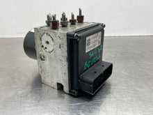 Load image into Gallery viewer, ABS Pump Cadillac DTS 2009 - NW583801