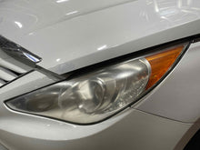 Load image into Gallery viewer, HEADLIGHT LAMP ASSEMBLY Hyundai Sonata 11 12 13 14 Left - NW583597
