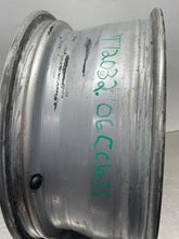 Load image into Gallery viewer, WHEEL RIM C230 C280 C350 C55 2006 06 16x7 - NW583916