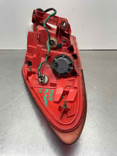 Load image into Gallery viewer, OUTER TAIL LIGHT LAMP Nissan Murano 2009 09 2010 10 Left - NW584430