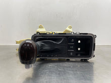 Load image into Gallery viewer, Floor Shifter Kia Sorento 2016 - NW575728