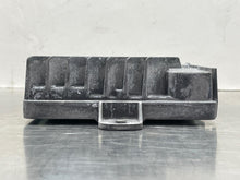 Load image into Gallery viewer, RADIO AMPLIFIER Cadillac SRX 2013 13 2014 14 - NW584391