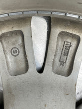 Load image into Gallery viewer, WHEEL RIM Tribeca 2008-2014 18x8 ALLOY - NW201296