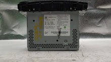Load image into Gallery viewer, Radio MERCEDES CLK 2005 - NW139132