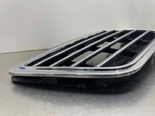 Load image into Gallery viewer, GRILL Mercedes E320 E430 E55 2000 00 01 02 03 - NW385234