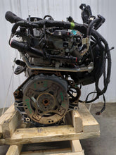Load image into Gallery viewer, Engine Motor Chevrolet Malibu 2017 - NW586684