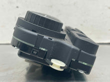 Load image into Gallery viewer, Temp Climate AC Heater Control Volkswagen Jetta Rabbit Golf Passat 06 07 08 09 - NW586988