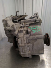 Load image into Gallery viewer, MANUAL TRANSMISSION EOS Golf Golf GTI Passat 06 07 TURBO - NW587151