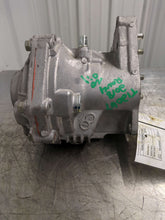 Load image into Gallery viewer, Transfer Case RAV4 2018 - NW587793