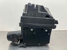 Load image into Gallery viewer, AIR CLEANER BOX Volvo XC90 07 08 09 10 11 12 13 14 - NW587459