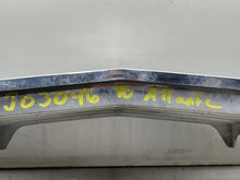 Load image into Gallery viewer, Grille Oldsmobile Allante 1990 - NW97856