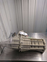 Load image into Gallery viewer, Transfer Case FORD F250SD PICKUP 2018 - NW588881