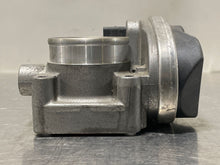Load image into Gallery viewer, THROTTLE BODY Mini Cooper 2002 02 03 04 05 06 07 - NW177828
