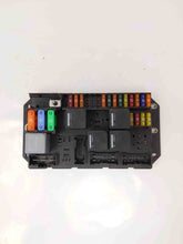Load image into Gallery viewer, FUSE BOX Jaguar Vanden Pl XJ XJL XJR 2010 10 2011 11 2012 12 - NW65621