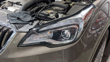 Load image into Gallery viewer, Headlight Lamp Assembly ENVISION 2017 - NW421903