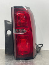 Load image into Gallery viewer, TAIL LIGHT LAMP ASSEMBLY Suburban 1500 Suburban 3500 Tahoe 15-19 Right - NW591000