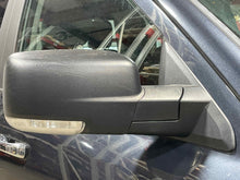 Load image into Gallery viewer, SIDE VIEW DOOR MIRROR 1500 Pickup 2500 Pickup 2015-2020 Right - NW592016