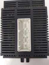 Load image into Gallery viewer, XENON LIGHT CHECK CONTROL COMPUTER 525i 760i 545i 745i 2003 03 04 05 06 - NW29821
