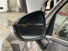 Load image into Gallery viewer, Side View Door Mirror Nissan Rogue 2021 - NW592289