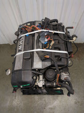 Load image into Gallery viewer, ENGINE BMW Z3 525i 325i 2001 01 2002 02 2.5L - NW592293