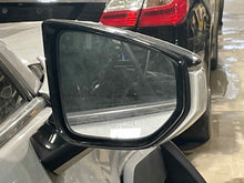 Load image into Gallery viewer, Side View Door Mirror 2020 - NW593786