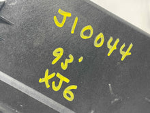 Load image into Gallery viewer, CONDITION INDICATOR XJ12 XJ6 1993 93 1994 94 Rear - NW33254
