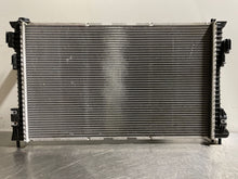 Load image into Gallery viewer, RADIATOR Ford Taurus 13 14 15 16 17 18 19 - NW131838
