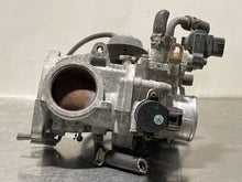 Load image into Gallery viewer, THROTTLE BODY LEXUS ES300 99 00 01 - NW178214