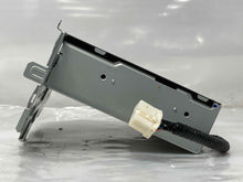 Load image into Gallery viewer, Radio Honda Fit 2009 09 2010 10 AM FM CD MP3 - NW137707