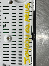 Load image into Gallery viewer, SPEEDOMETER CLUSTER Toyota Prius 2001 01 2002 02 03 - NW162038