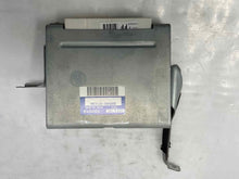 Load image into Gallery viewer, Computer Toyota Avalon 1998 - NW38040