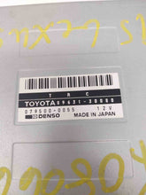 Load image into Gallery viewer, TRACTION CONTROL COMPUTER LEXUS GS300 LS400 92 - 1997 - NW33922