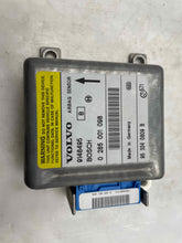 Load image into Gallery viewer, AIR BAG COMPUTER VOLVO 850 1996 97 - NW38955