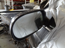 Load image into Gallery viewer, SIDE VIEW DOOR MIRROR fits Infiniti G35 03 04 05 06 Left - NW52331