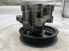 Load image into Gallery viewer, Power Steering Pump TOWN & COUNTRY 2008 - NW162940