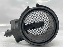 Load image into Gallery viewer, Mass Air Flow Sensor Meter MAF Santa Fe XG350 Amanti Sedona Sorento 02-06 - NW5046