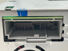Load image into Gallery viewer, Radio Lincoln MKZ 2008 - NW135250